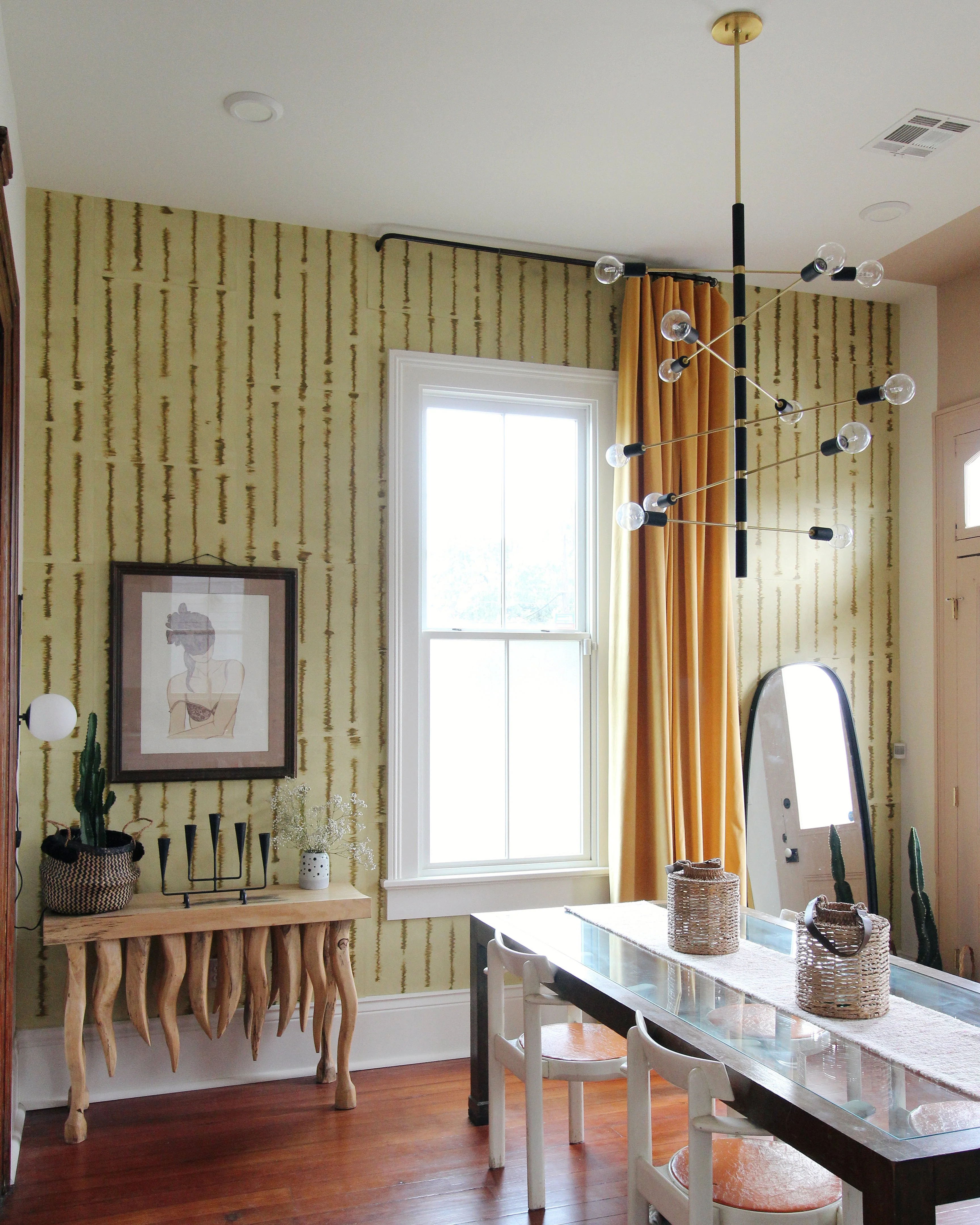 Gina Plug-In Sconce - Image 4