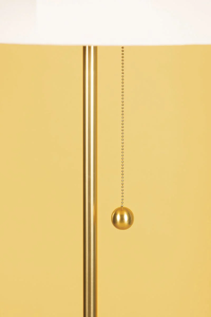 Meshelle Floor Lamp - Image 3